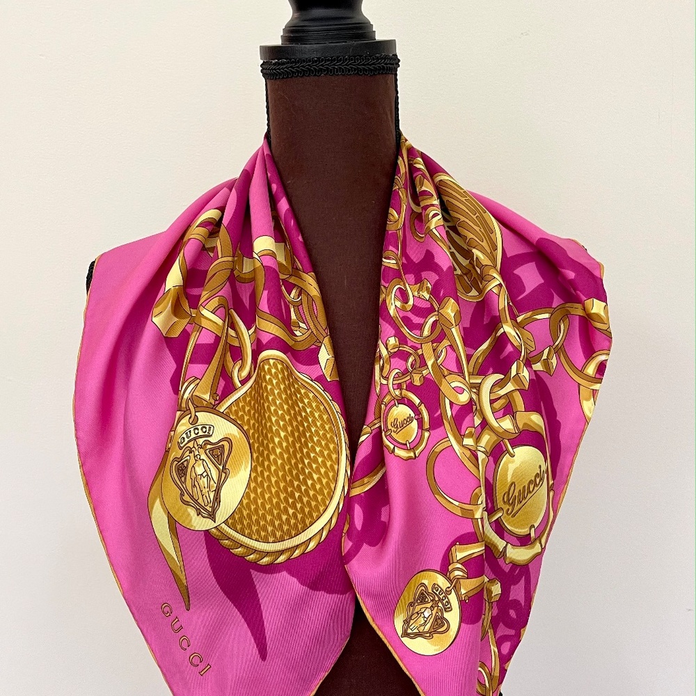 Gucci Logo Chains Hot Pink Gold Silk Twill Scarf with Gift Gucci Box